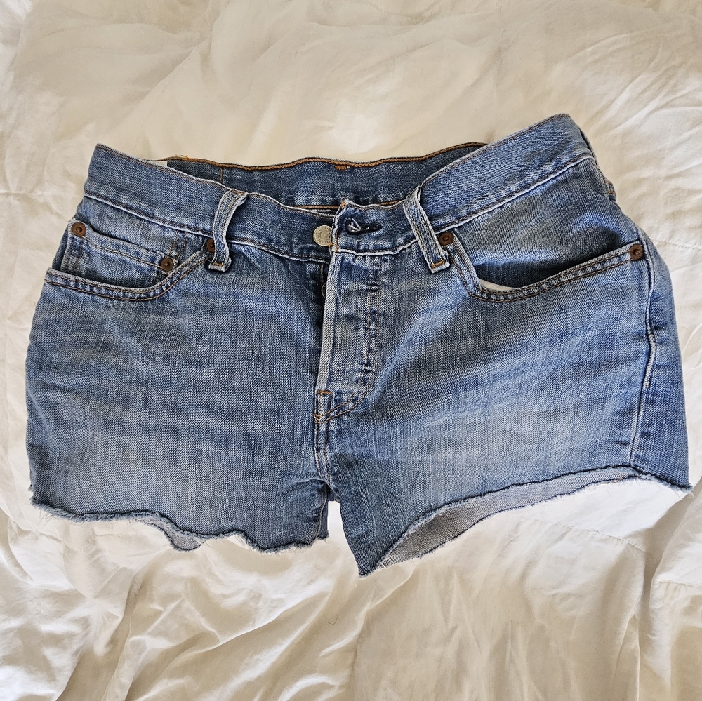 501 Levi Shorts